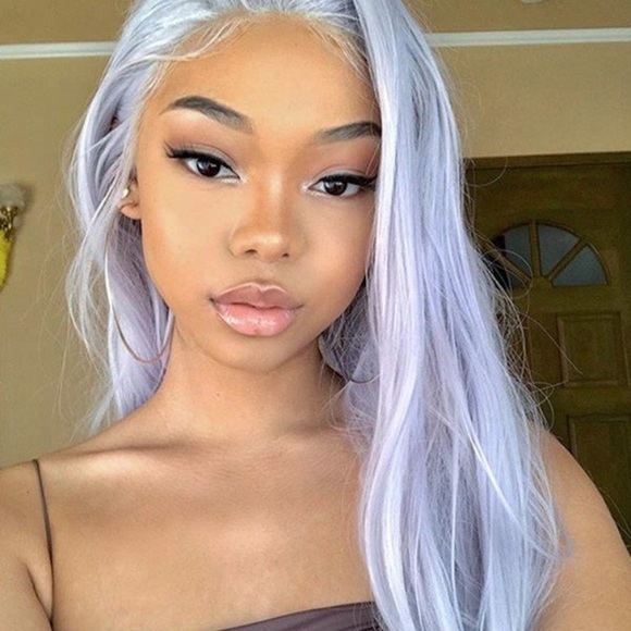 - 💫 24” LILAC STRAIGHT LACE FRONT WIG💫 *NEW*🆕🆕